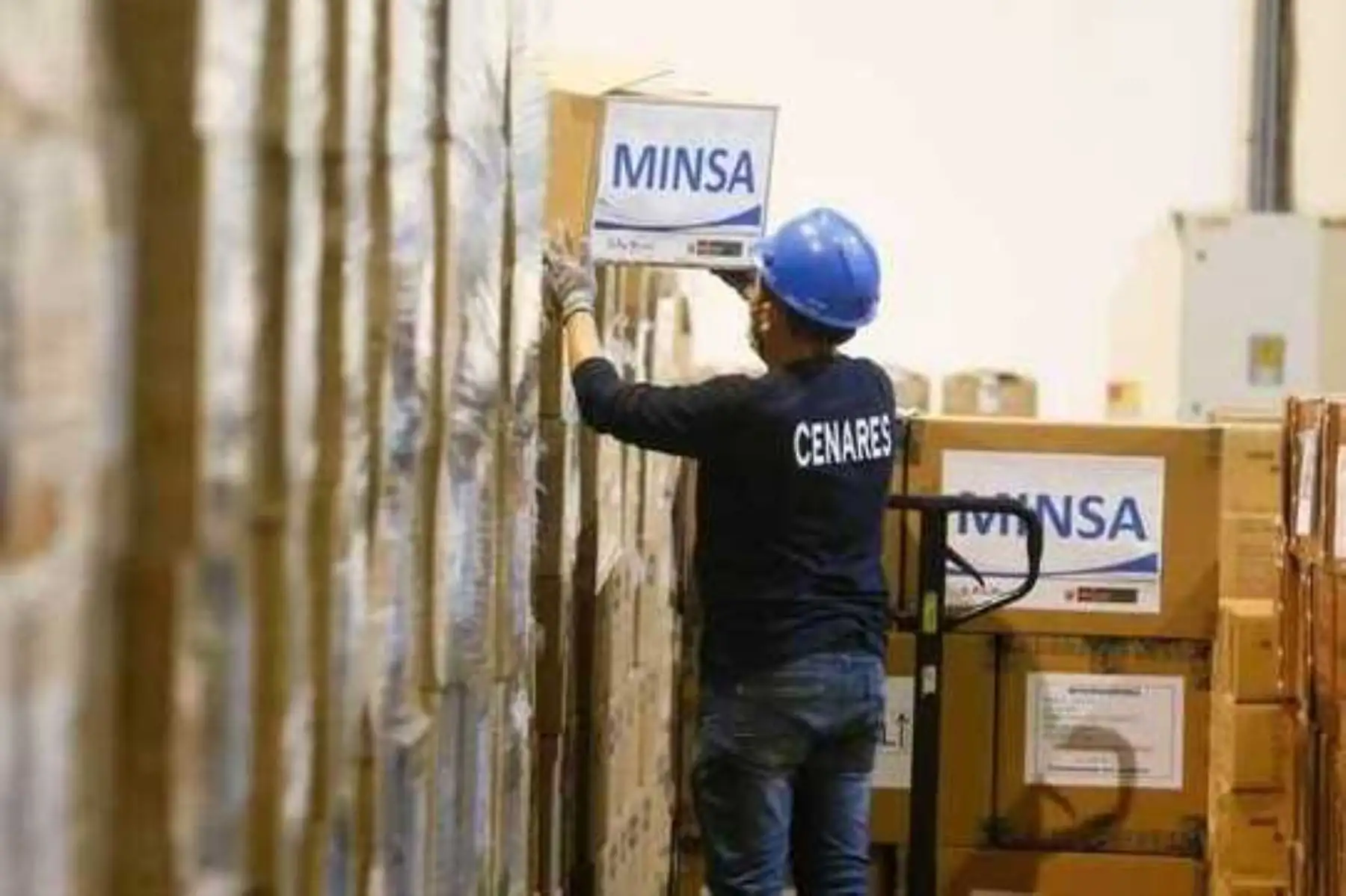 Minsa envía cerca de 109 toneladas de suministros médicos a Lima y regiones. Foto: ANDINA/Difusión.