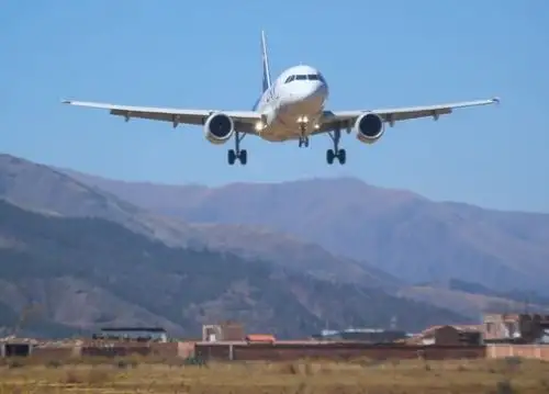 Corpac ampliará horario de atención de operaciones aéreas en siete aeropuertos del país, entre ellos los ubicados en Arequipa e Iquitos. ANDINA/Difusión