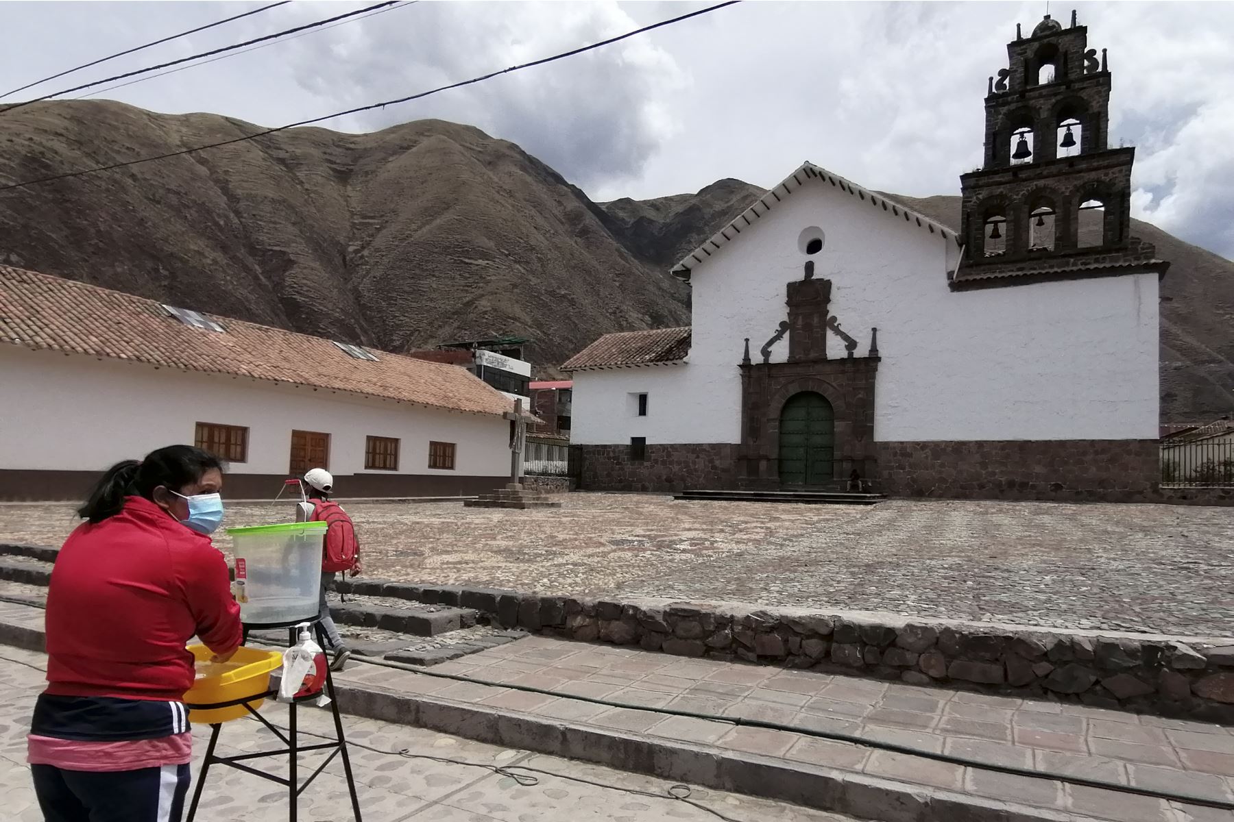 Por segundo año consecutivo se realiza el festival del típico pan cusqueño Huaro en el distrito que lleva el mismo nombre, ubicado al sureste de la ciudad del Cusco, a unos 40 minutos en auto por la vía nacional Cusco-Puno-Arequipa. Foto: Percy Hurtado Santillán