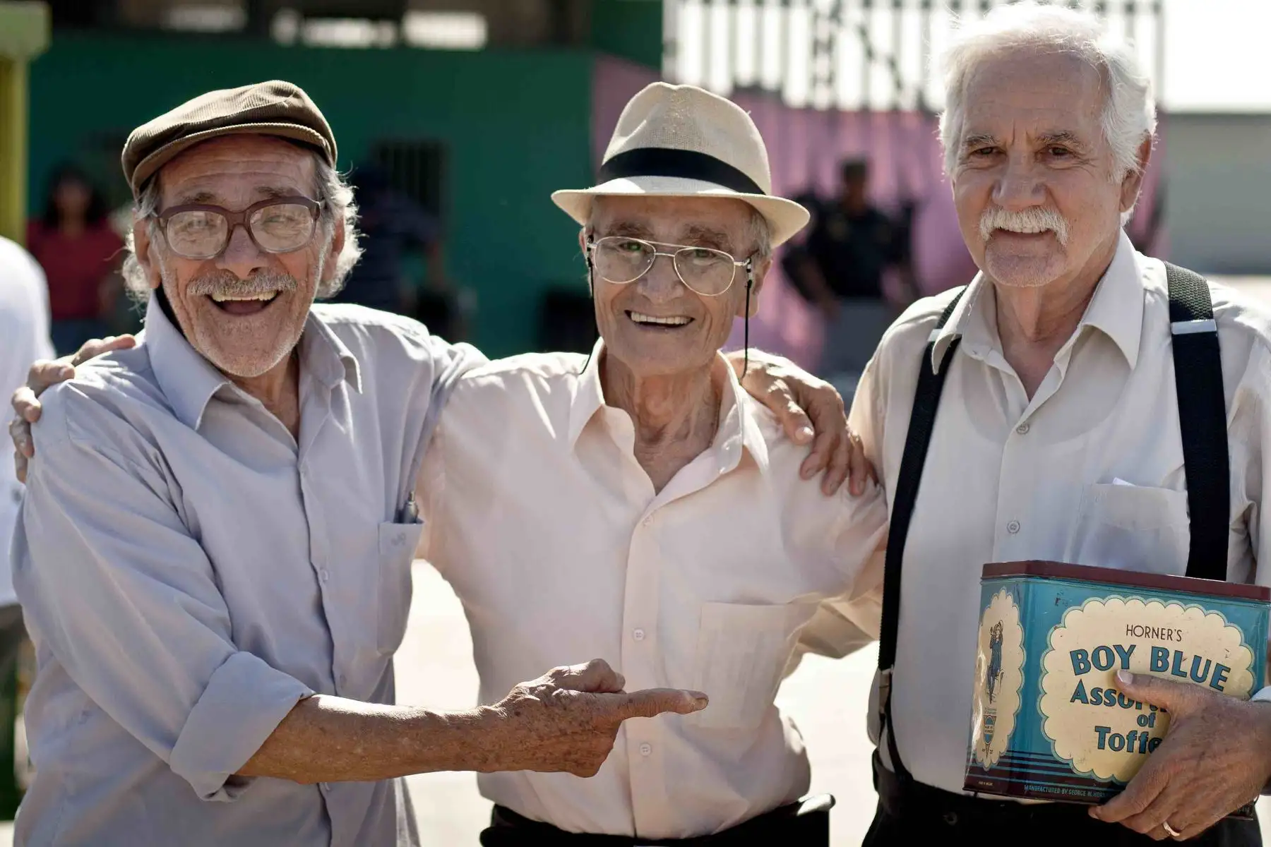 Lima - 2014 / Enrique Victoria, Carlos Gassols y Ricardo Blume, protagonistas de la película peruana  Viejos Amigos. Foto: Difusión