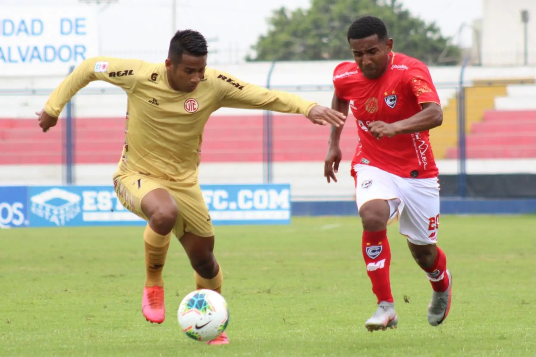 Cienciano se enfrenta a UTC por la fecha 2 de la Fase 2 de la Liga 1, en el estadio Iván Elías Moreno. Foto: ANDINA/Liga 1