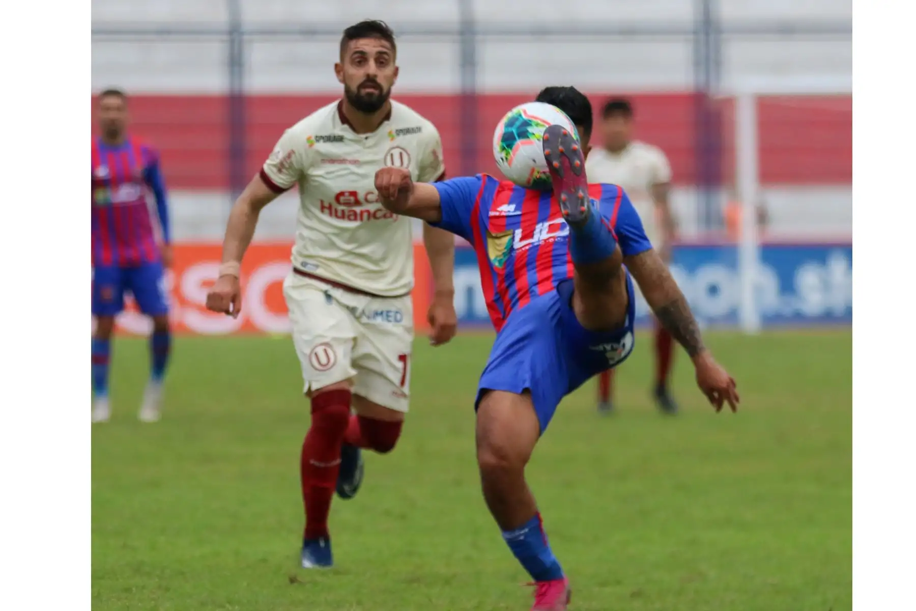 Universitario de deportes gano 1 a 0 a  Alianza UDH, en partido  por la fecha 2 de la fase 2 de la Liga 1, en el estadio Iván Elías Moreno de Villa el Salvador. Foto:ANDINA/ Liga 1