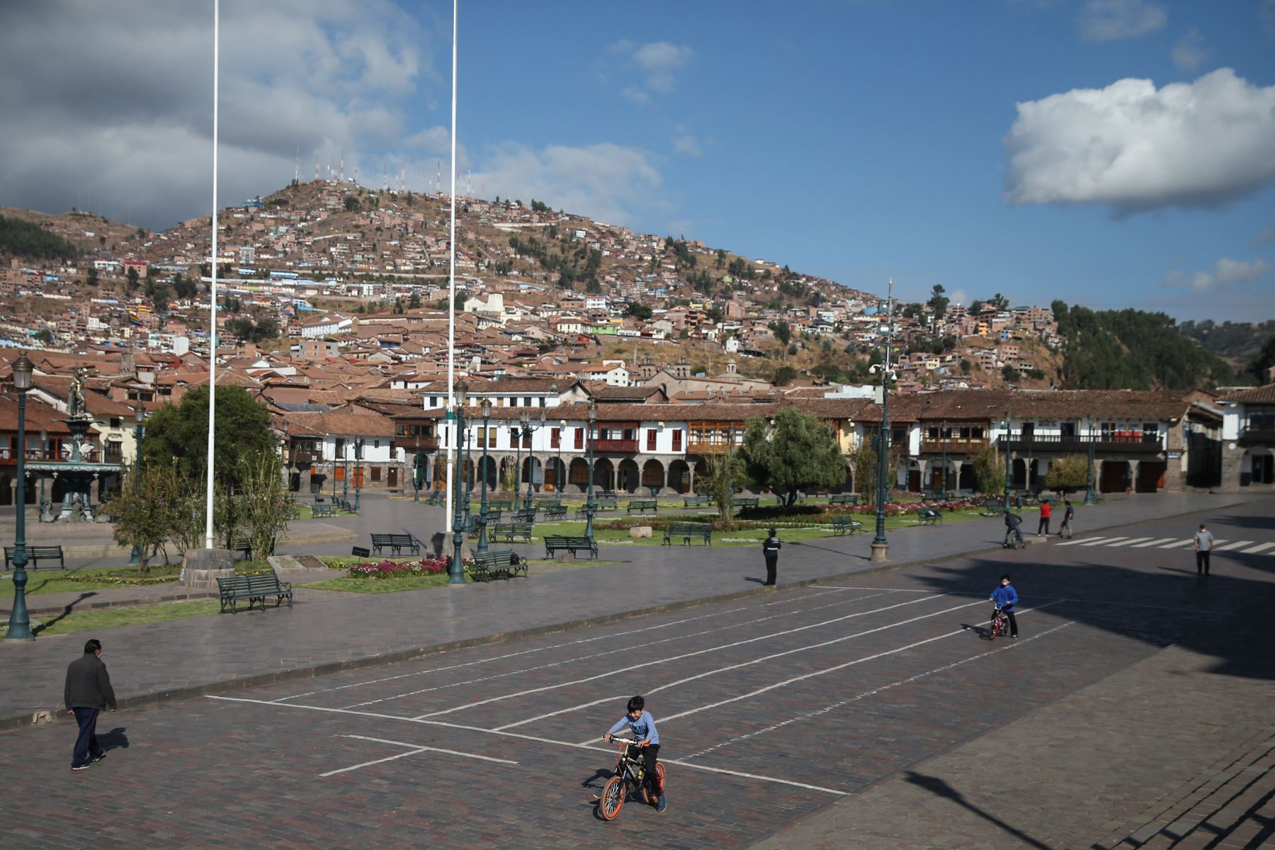 Municipalidad de Cusco adopta medidas para evitar que ambulantes invadan las calles del centro histórico de la Ciudad Imperial. ANDINA/Jhonel Rodríguez Robles