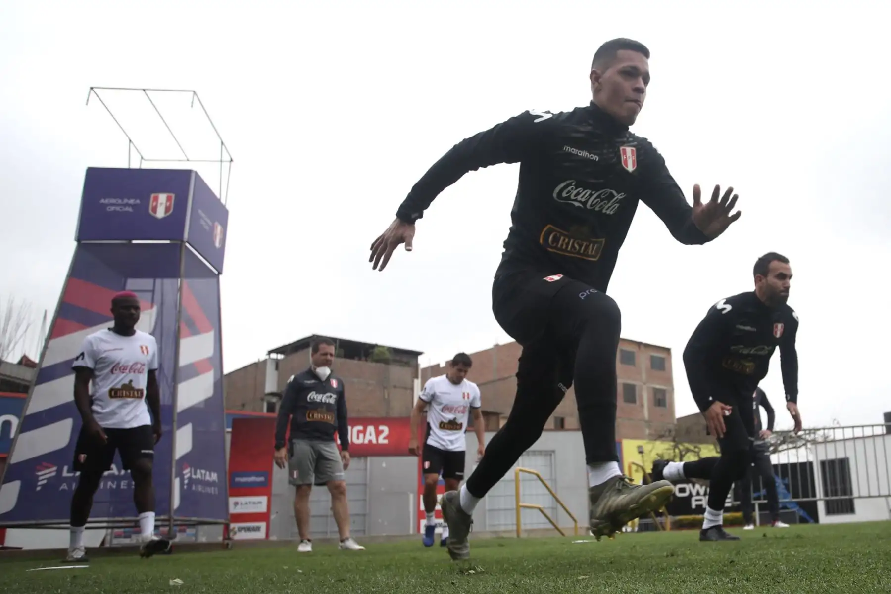 Selección peruana realiza su primer día de entrenamientos en Videna con miras a las fechas 03 y 04 de las Clasificatorias Qatar 2022. Foto: @SeleccionPeru
