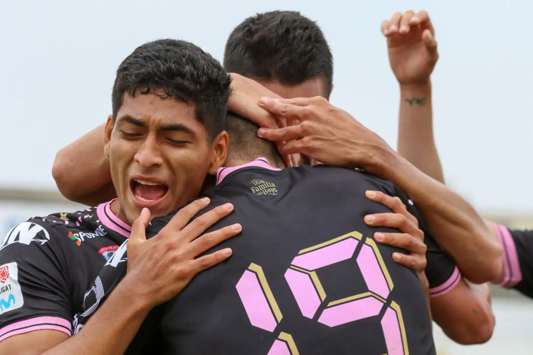 Sebastián Penco del Sport Boys celebra tras anota ante Cusco FC por la tercera fecha de la Fase 2 de la Liga 1, en el estadio Iván Elías Moreno. Foto: Liga 1