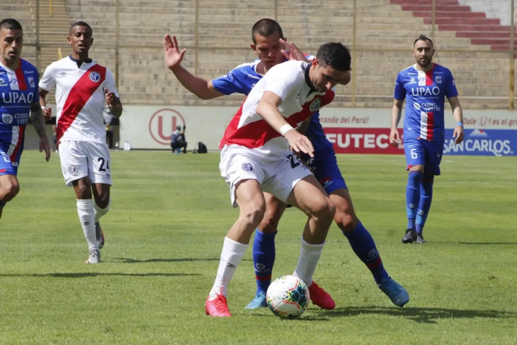 C. Mannucci se enfrenta a Deportivo Municipal por la tercera fecha de la fase 2 de la Liga 1, en el estadio Monumental. Foto: Liga 1