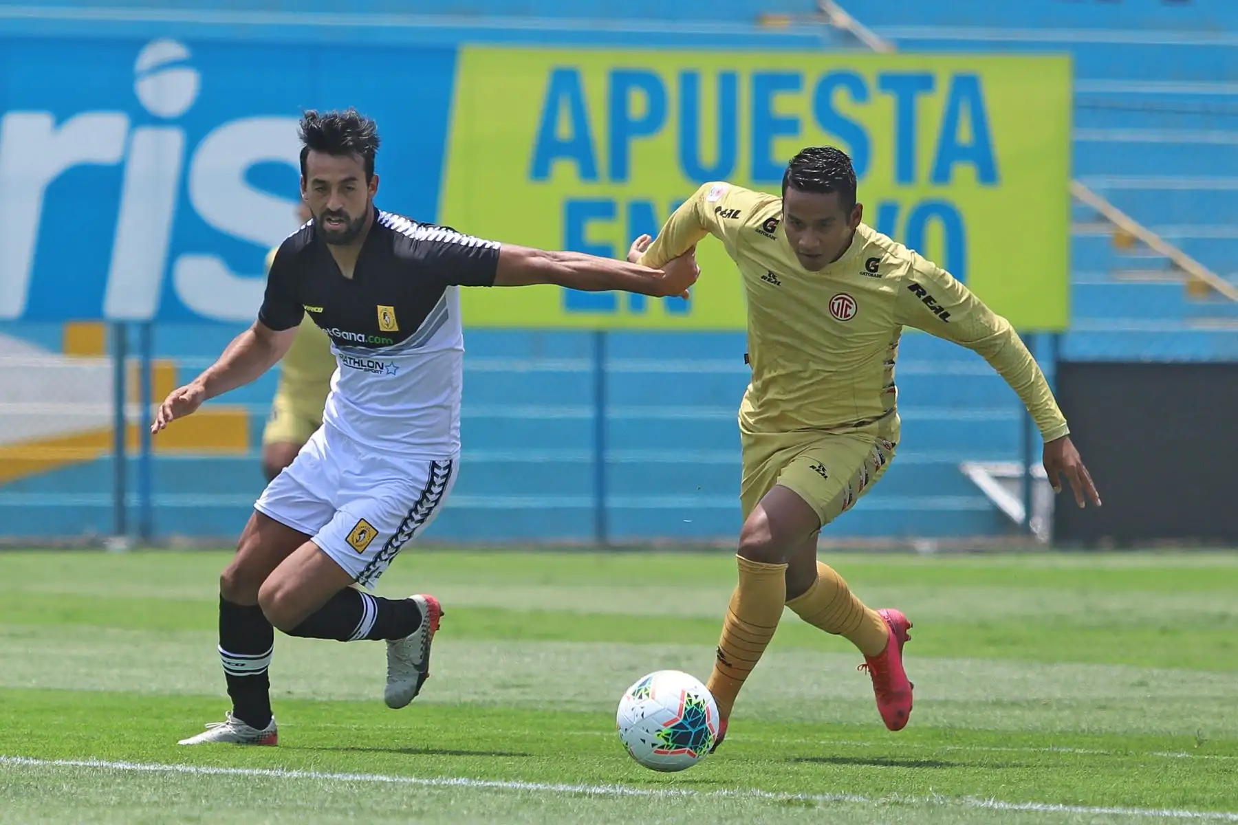 UTC y Cantolao se enfrentan por la tercera jornada de la fase 2 de la Liga 1, en el estadio Alberto Gallardo. Foto: Liga 1