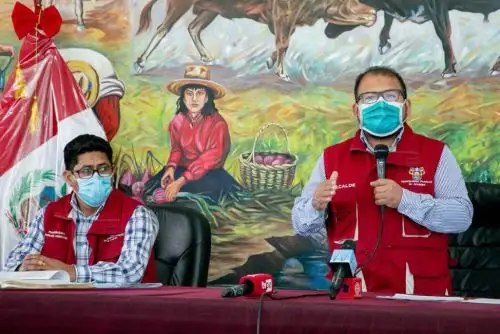 El alcalde provincial de Arequipa, Omar Candia, informó que los funcionarios municipales implicados han sido separados mientras duren las investigaciones. Foto: ANDINA/Difusión