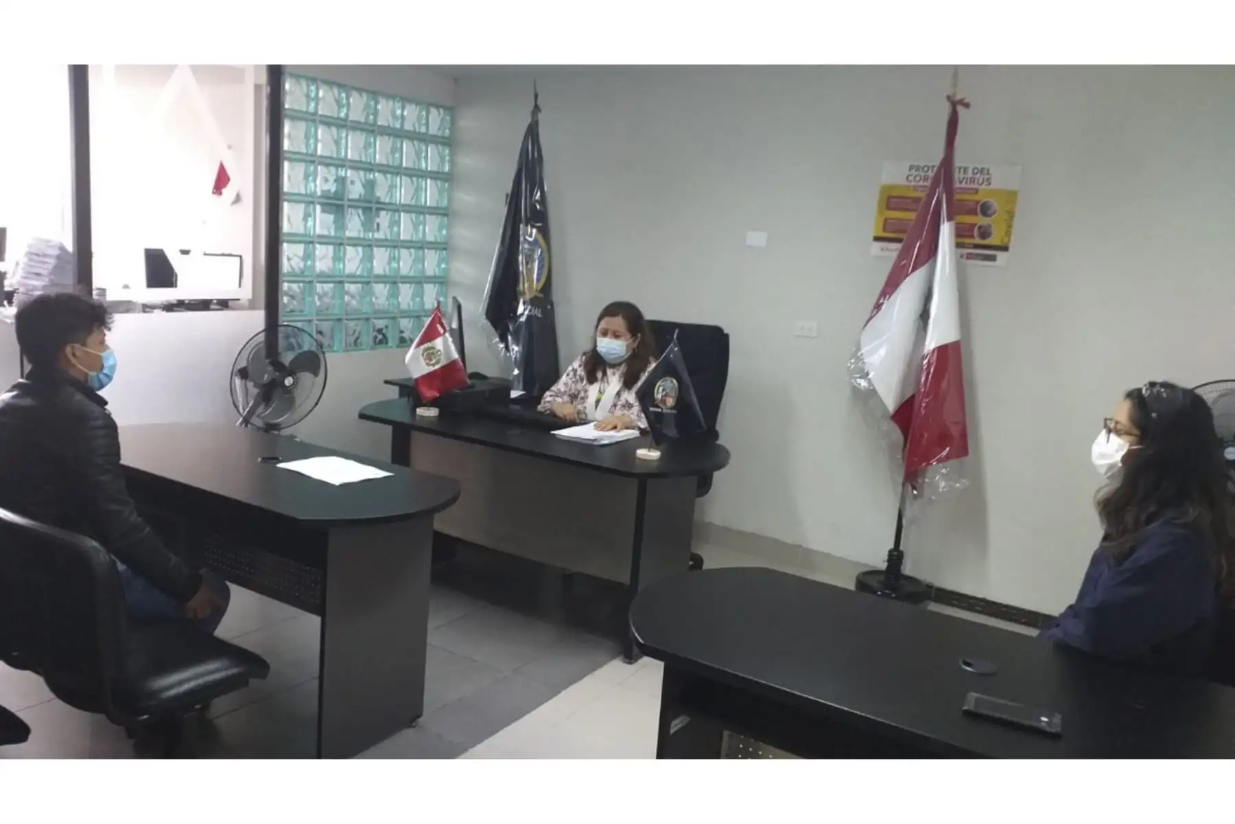 El Décimo Juzgado de Familia-Subespecialidad en Violencia Contra Las Mujeres e Integrantes del Grupo Familiar de San Juan de Lurigancho, a cargo de la jueza Zoila García Huamán, dictó de manera célere la Resolución N° 1, que admite la denuncia por tentativa de feminicidio. Foto: ANDINA/CSJ de Lima Este