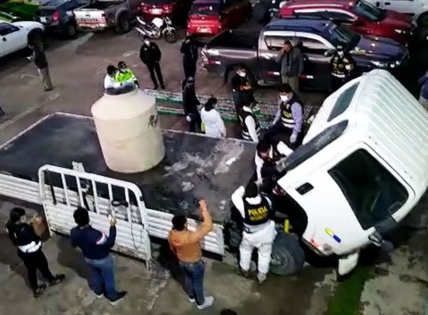 Policía Nacional incauta en Huancayo más de 500 kg de clorhidrato de cocaína que se encontraba escondida dentro de un camión que procedía del Vraem. ANDINA/Difusión
