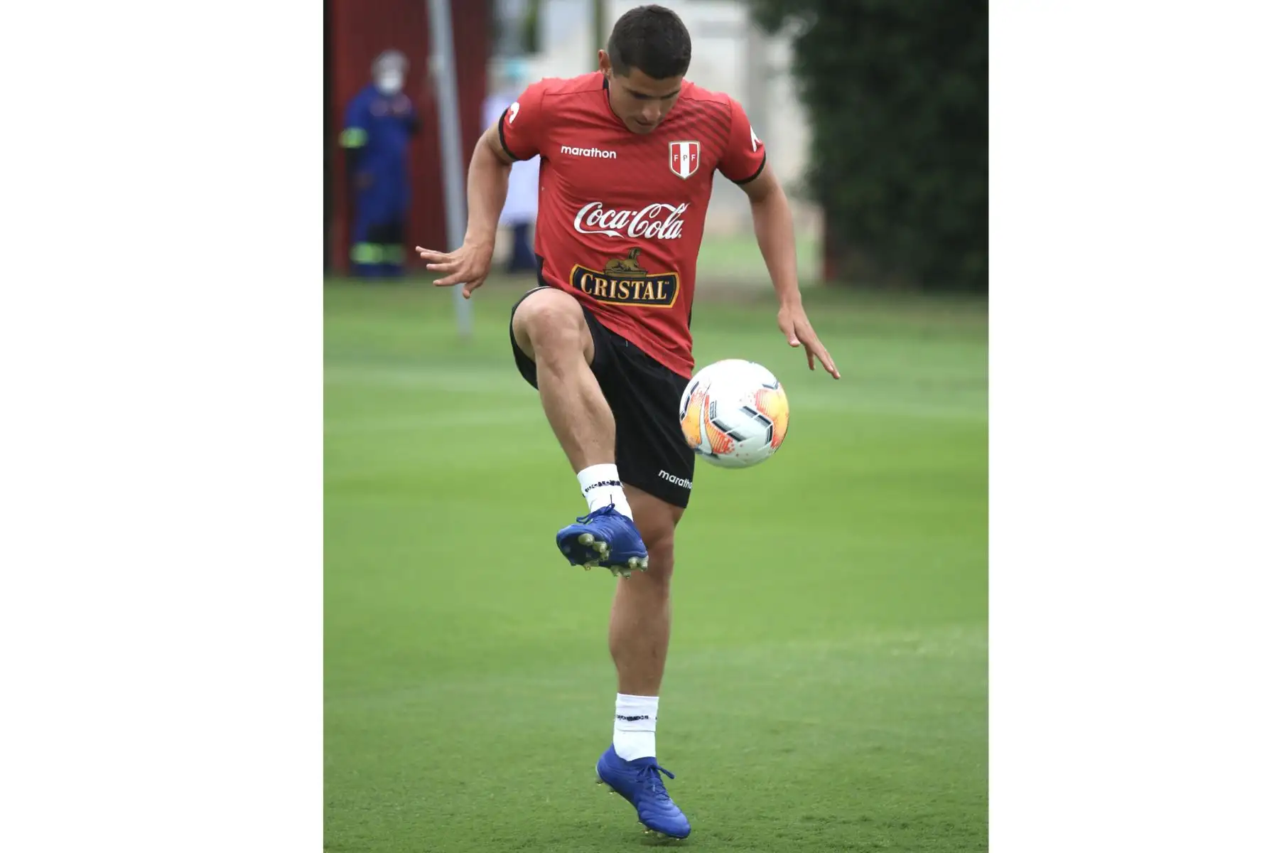Selección peruana realiza  un nuevo día de entrenamientos en la Videna FPF con miras al primer duelo ante la selección de  Chile por las Clasificatorias a Qatar 2022.
Foto: @SeleccionPeru