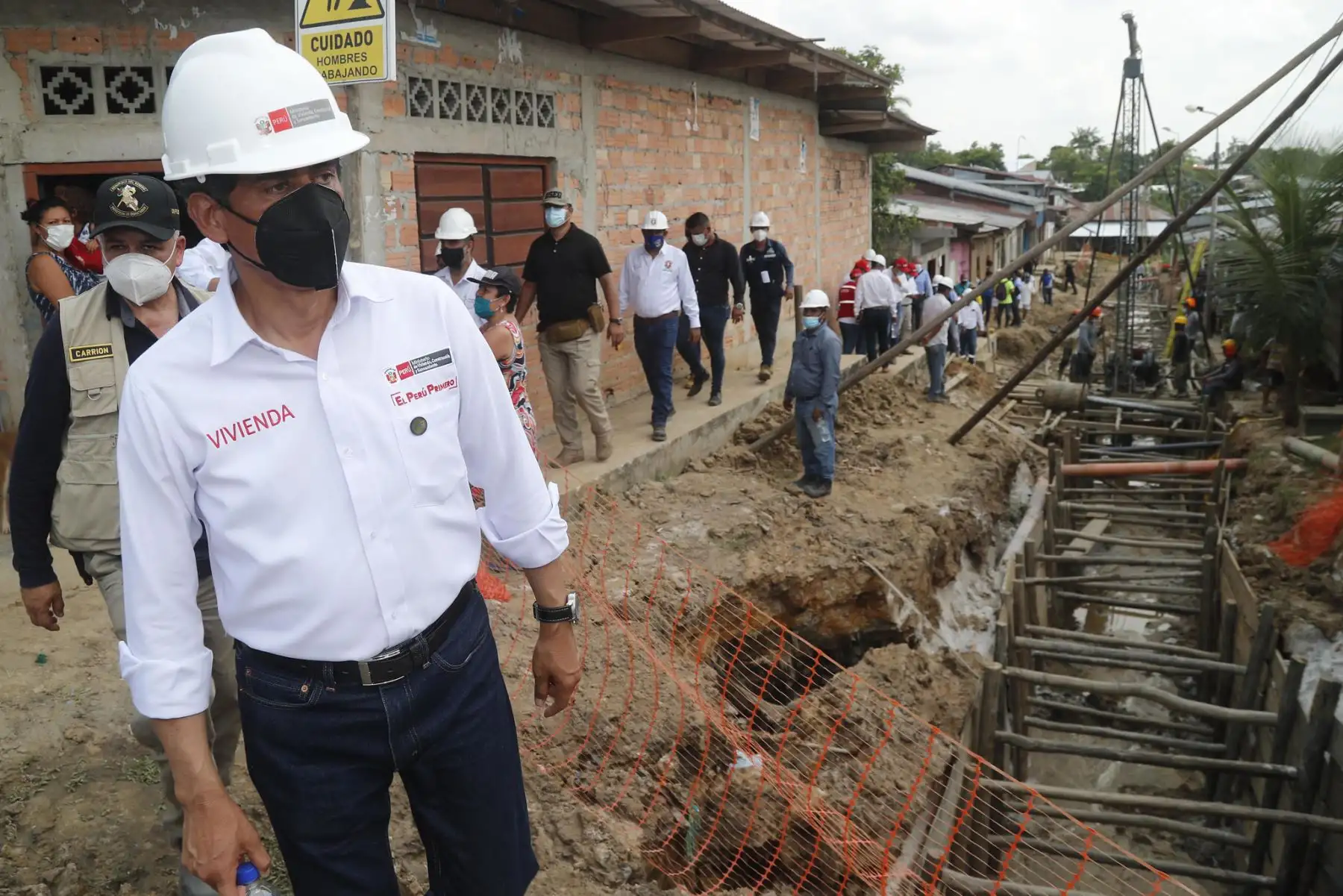 El ministro de Vivienda, Construcción y Saneamiento, Carlos Lozada, cumple agenda de trabajo en la región Loreto. Foto: ANDINA/Difusión