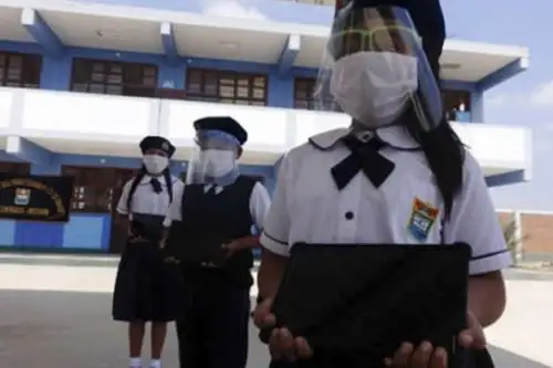 Las tabletas contribuirán a cerrar la brecha digital y serán una herramienta fundamental para desarrollar los aprendizajes. Foto: ANDINA/Difusión