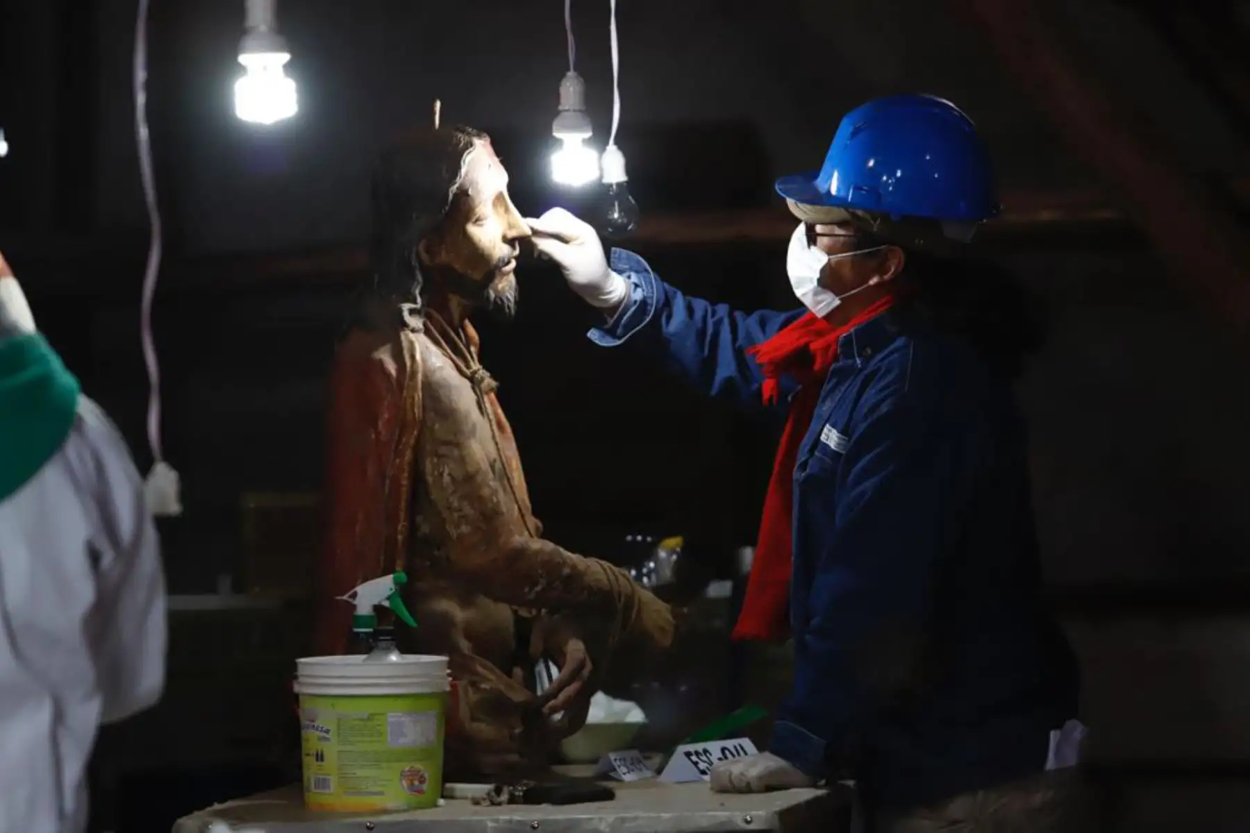 El ministro de Cultura, Alejandro Neyra participa en el inicio de las obras de restauración y puesta en valor de dos iglesias coloniales en la región Puno.
Foto: Ministerio de Cultura