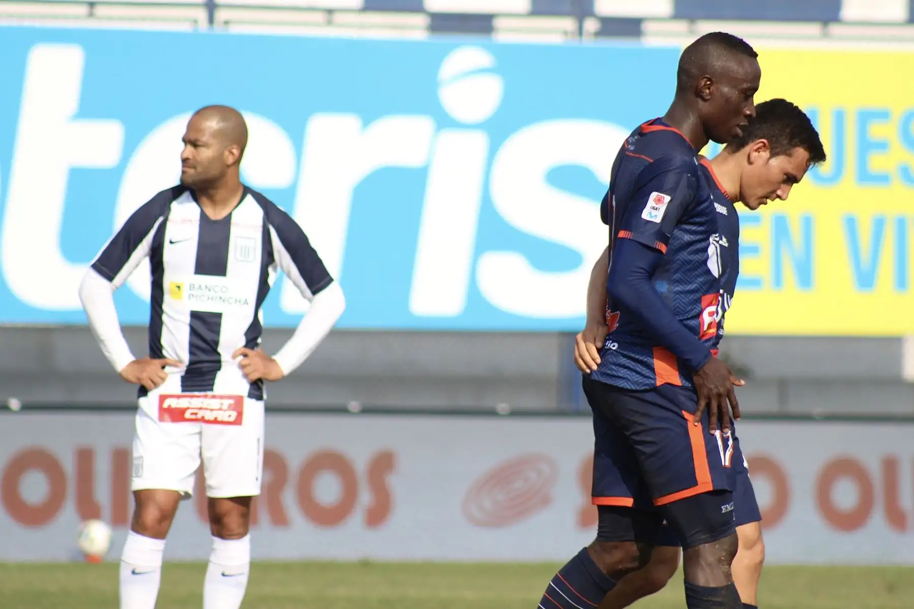 Alianza Lima se enfrentó a César Vallejo en el estadio Iván Elías de Villa El Salvador por la fecha 5 de la Fase 2. Al final el cuadro trujillllano goleó 4-1 al conjunto de La Victoria. Foto: Liga 1