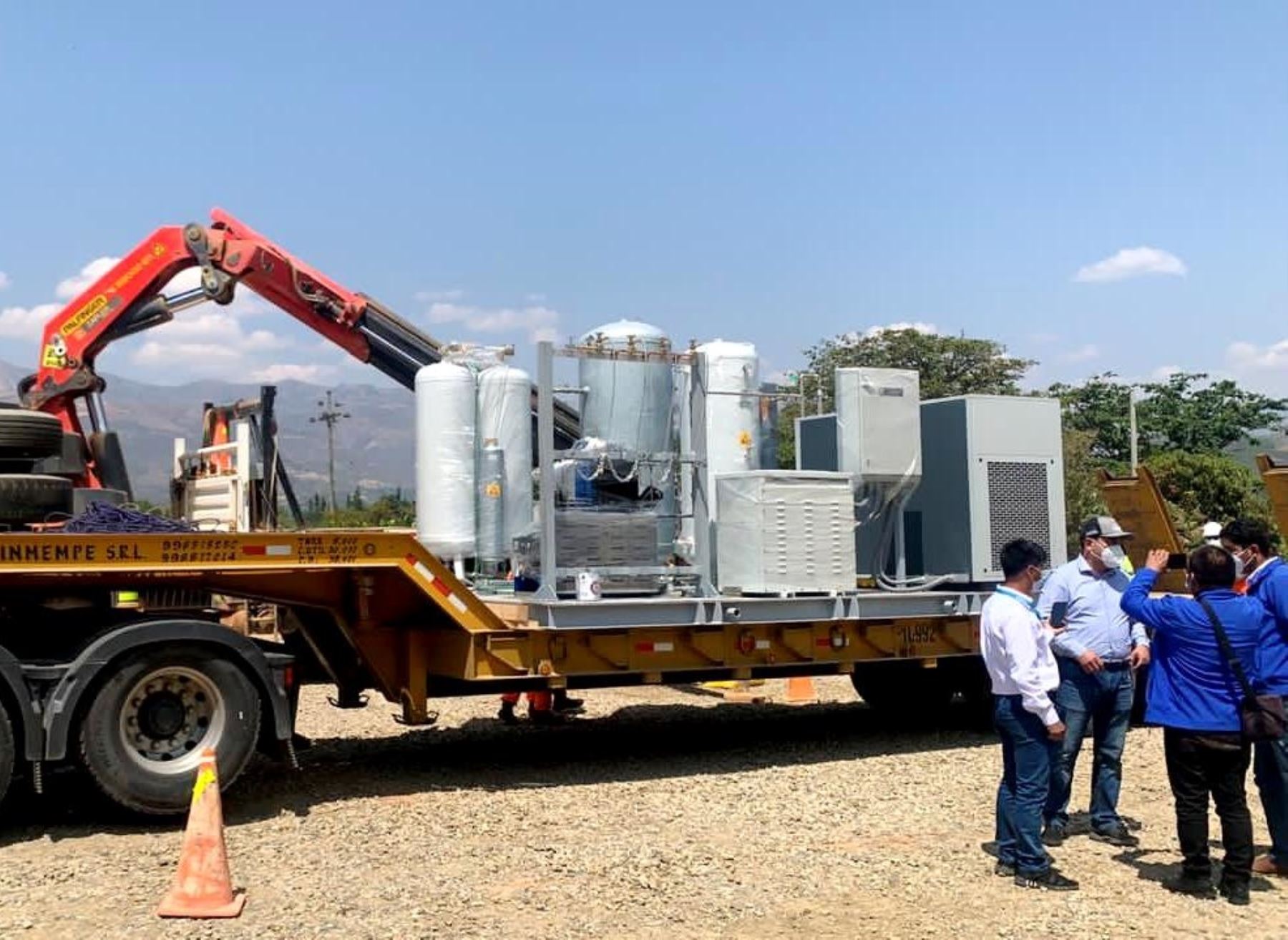 Arriba nueva planta de oxígeno a la provincia de Cajabamba, región Cajamarca, que permitira reforzar la atención a pacientes covid-19 de dicha jurisdicción. El equipo fue donado por empresa minera.