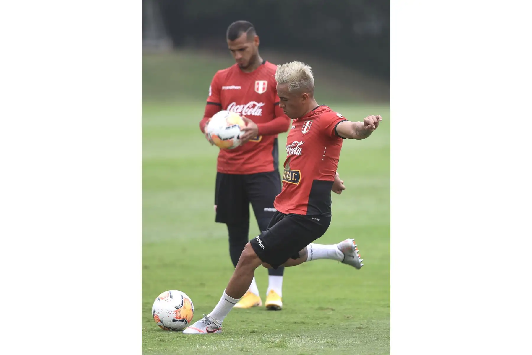 Christian Cueva de la Selección peruana realiza su última práctica en Lima previo viaje a Santiago para enfrentar a Chile por la Clasificatorias Qatar 2022. Foto: @SeleccionPeru