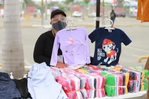 Los vendedores reubicados recibieron capacitaciones presenciales sobre marketing, digitalización y formalización, por parte de especialistas del municipio limeño. Foto: ANDINA/Municipalidad de Lima