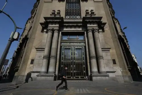 Sede de la Bolsa de Valores de Lima. Foto: ANDINA/Renato Pajuelo.