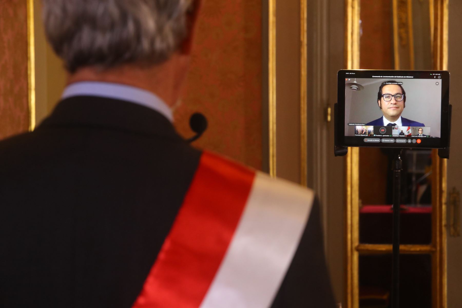 José Luis Chicoma juró de manera virtual como nuevo ministro de la Producción. Juramentación de Gabinete Ministerial. Foto: ANDINA/Prensa Presidencia