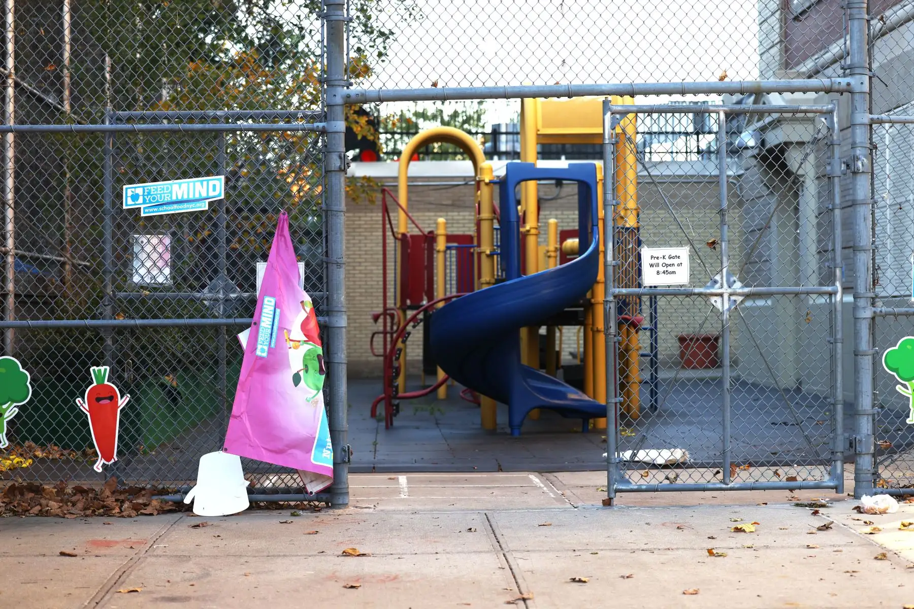 La entrada de Pre-K en la escuela PS 130 The Parkside School en la ciudad de Nueva York. El alcalde Bill de Blasio cerró todas las escuelas públicas de la ciudad de Nueva York.
Foto: AFP