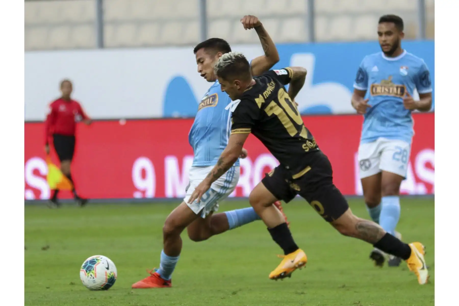 Universitario enfrenta a Sporting Cristal por la Fase 2. Foto: Liga 1