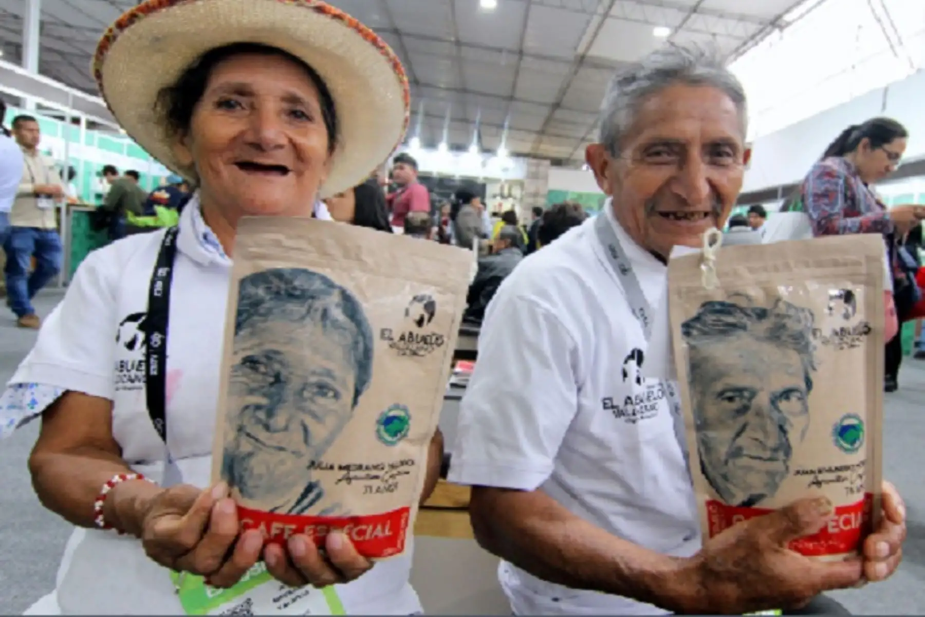 En el certamen resultó finalista en la categoría “Impulsa Mujer” el emprendimiento “Las obreritas de Kaype”, liderado por mujeres del distrito de Lambrama, Apurímac. Ellas recibieron asistencia técnica productiva y comercial del proyecto Haku Wiñay del Foncodes, para producir y comercializar miel de abeja y otros productos derivados.