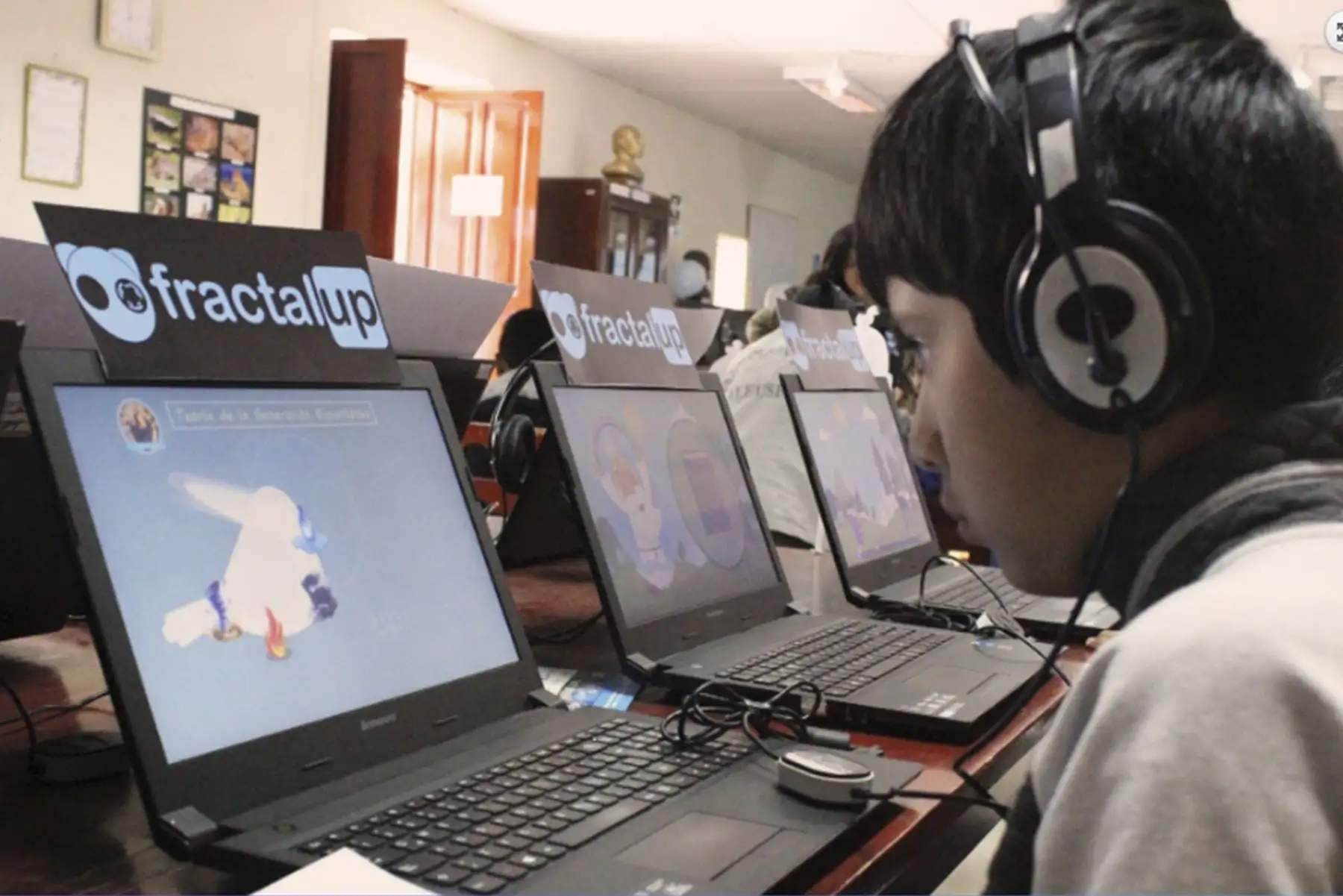 Startup educativa FractalUp fue premiada por el Massachusetts Institute of Technology (MIT)