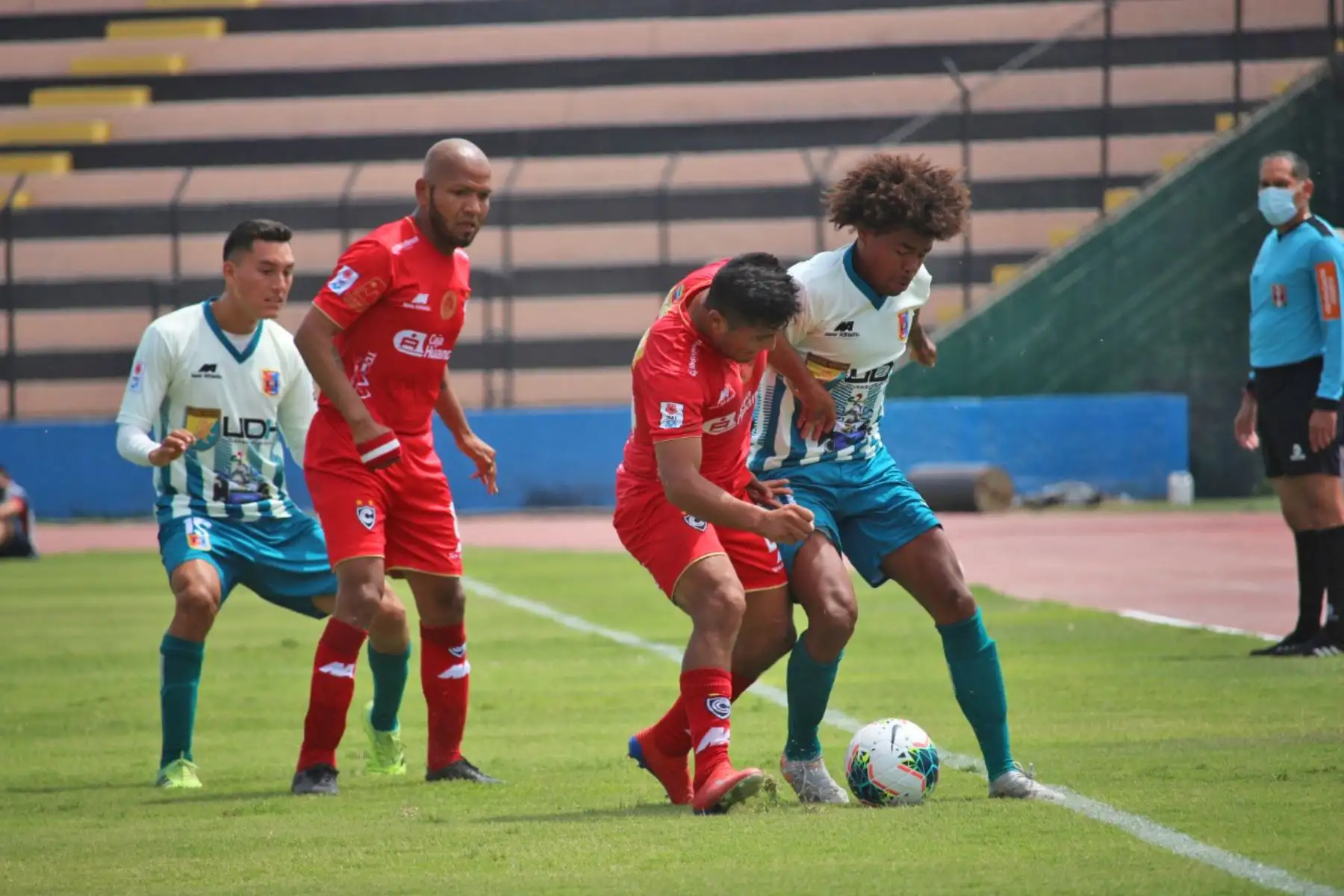 Cienciano y Alianza Universidad se enfrentan por la octava jornada de la fase 2, en el Estadio Miguel Grau del Callao. Foto: Liga 1