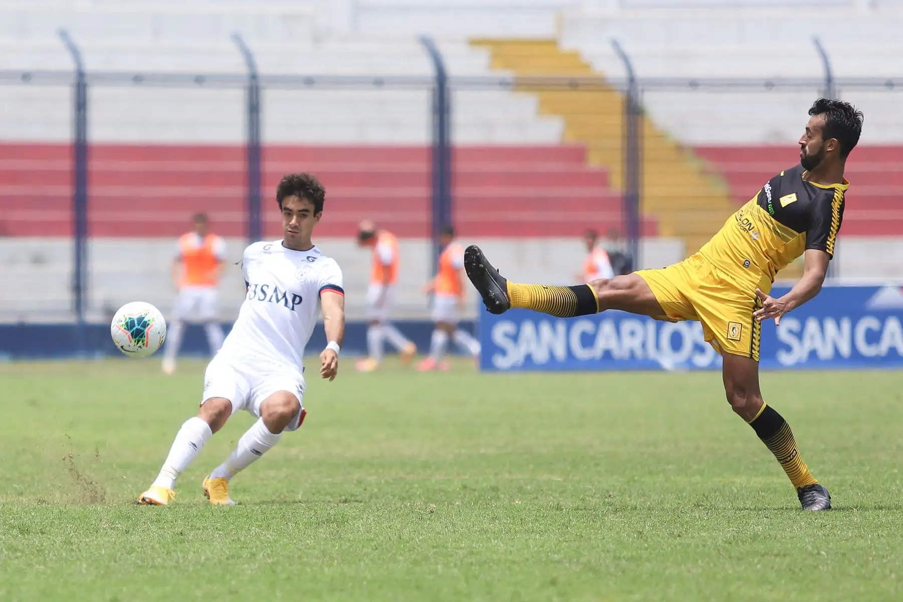 San Martín se enfrenta ante Cantolao por la octava jornada de la fase 2 de la Liga 1, en el estadio Iván Elías Moreno. Foto: Liga 1