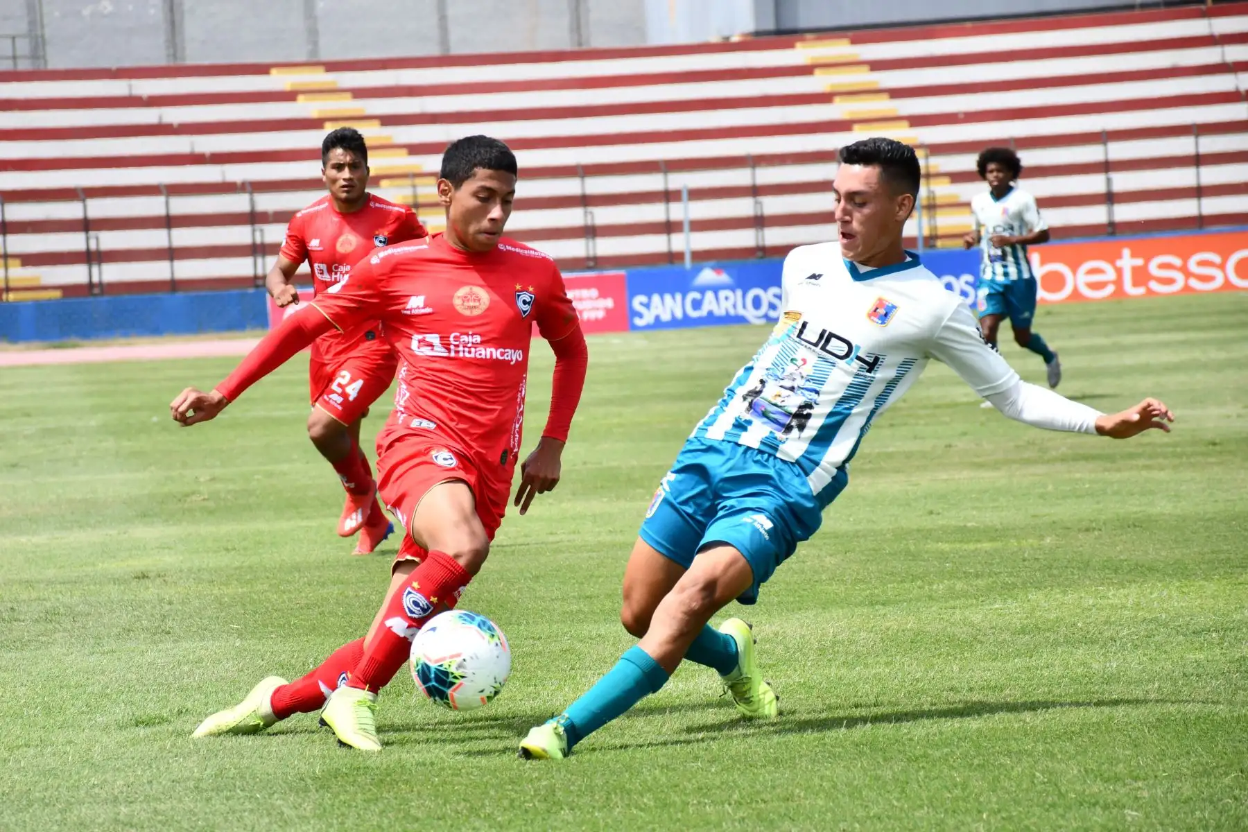 Cienciano y Alianza Universidad se enfrentan por la octava jornada de la fase 2, en el Estadio Miguel Grau del Callao. Foto: Liga 1