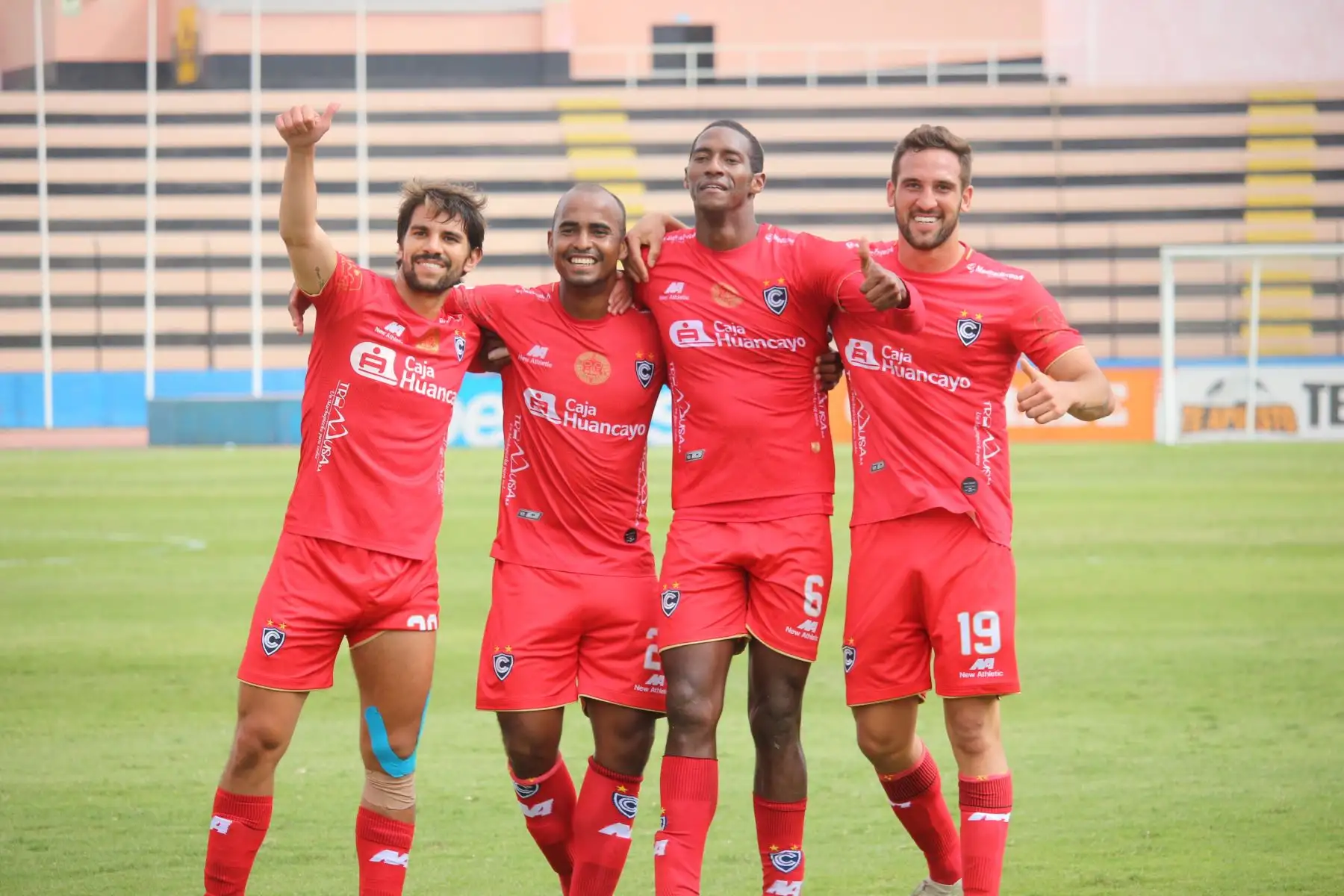 Cienciano y Alianza Universidad se enfrentan por la octava jornada de la fase 2, en el Estadio Miguel Grau del Callao. Foto: Liga 1