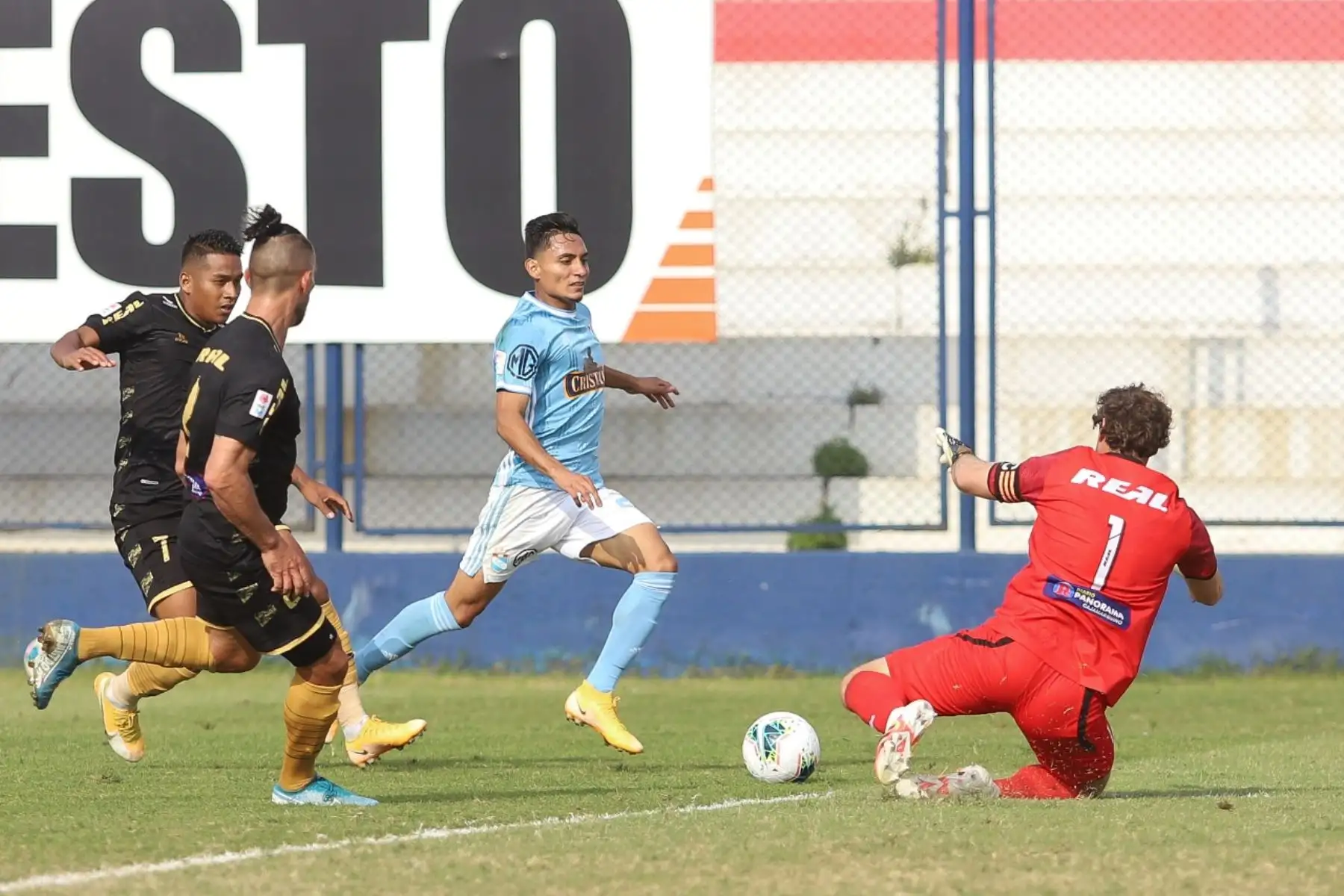 Sporting Cristal se enfrenta a UTC por la octava fecha de la fase 2 de la Liga 1, en el estadio Iván Elías Moreno. Foto: Liga 1