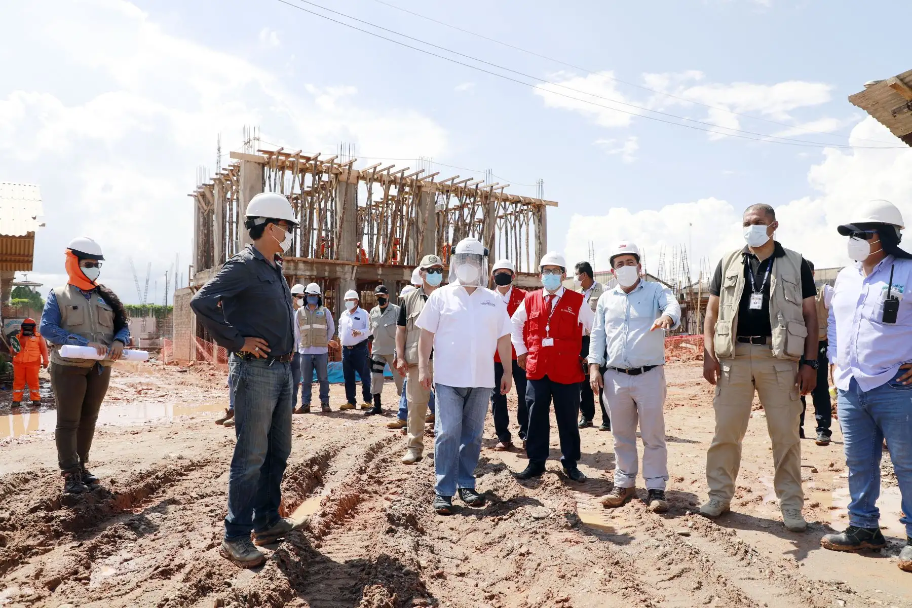 En el marco del Mega Operativo de Control en Ucayali, la Contraloría General examinará S/657 millones de recursos públicos destinados a la región, con la finalidad de conocer la efectividad en beneficio de la ciudadanía, y descartar, a su vez, actos de inconducta funcional o corrupción en su uso. Foto: Contraloría