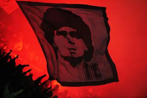 ¡ Diego eterno y amado!: Maradona el irrepetible "barrilete cosmico" nació hace 65 años