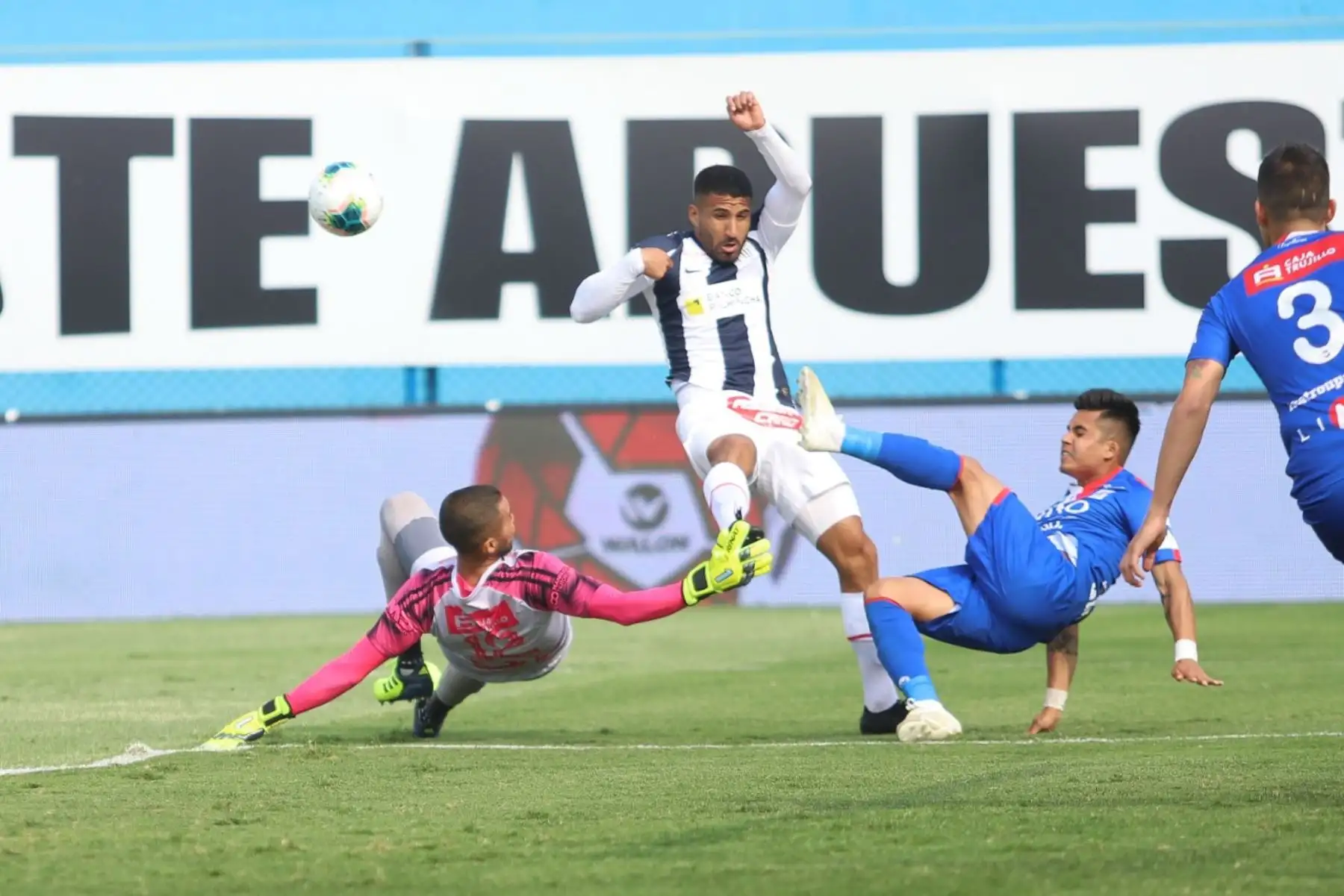 Alianza se enfrenta a Carlos Manucci por la octava fecha de la fase 2, en el estadio Alberto Gallardo. Foto: Liga 1