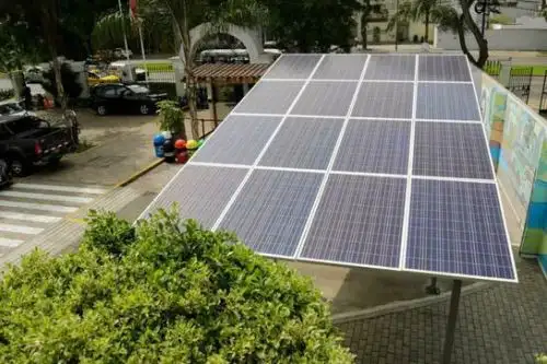 Ante el nuevo escenario económico mundial a causa de la pandemia, la naturaleza ha resurgido en todo el mundo como un actor importante en la generación de condiciones de desarrollo y bienestar para las personas, afirmó el ministro del Ambiente, Gabriel Quijandría. ANDINA/Minam