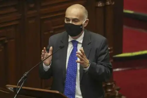 El ministro del Ambiente, Gabriel Quijandría, sustentó el presupuesto para su sector ante el pleno del Congreso. Foto: ANDINA/Difusión