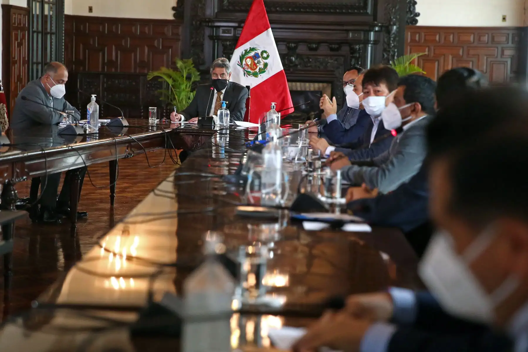 Presidente de la República Francisco Sagasti sostuvo una reunión con representantes de centrales sindicales en Palacio de Gobierno.

Foto: ANDINA/Presidencia