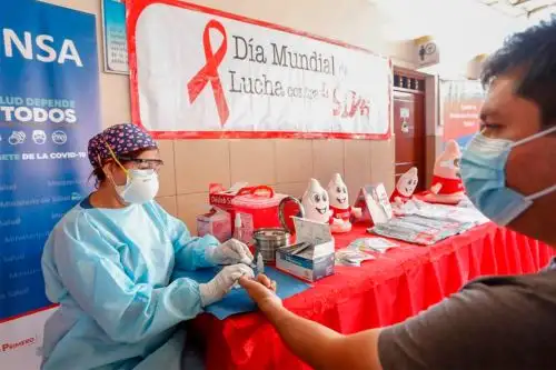 Se vienen adoptando más alternativas para fortalecer el diagnóstico y tratamiento de la enfermedad. Foto: ANDINA/Minsa
