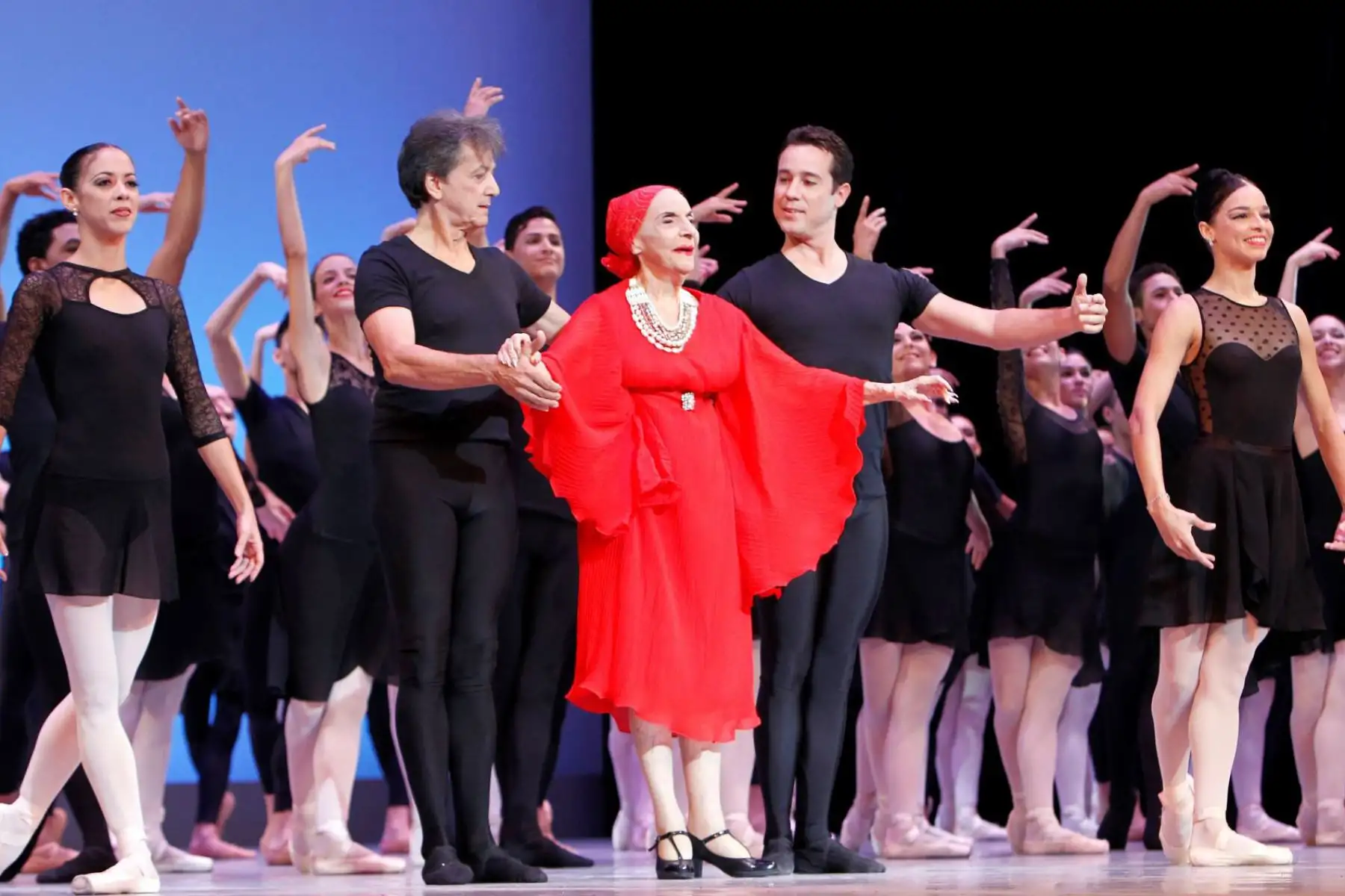 Dedicarán Día Iberoamericano de la Danza a Alicia Alonso. EFE