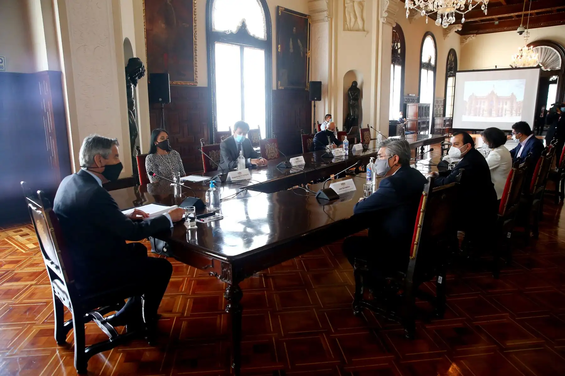 El presidente de la República, Francisco Sagasti sostuvo una reunión con delegación oficial de la Comisión Interamericana de DD. HH.
Foto: ANDINA/Prensa Presidencia