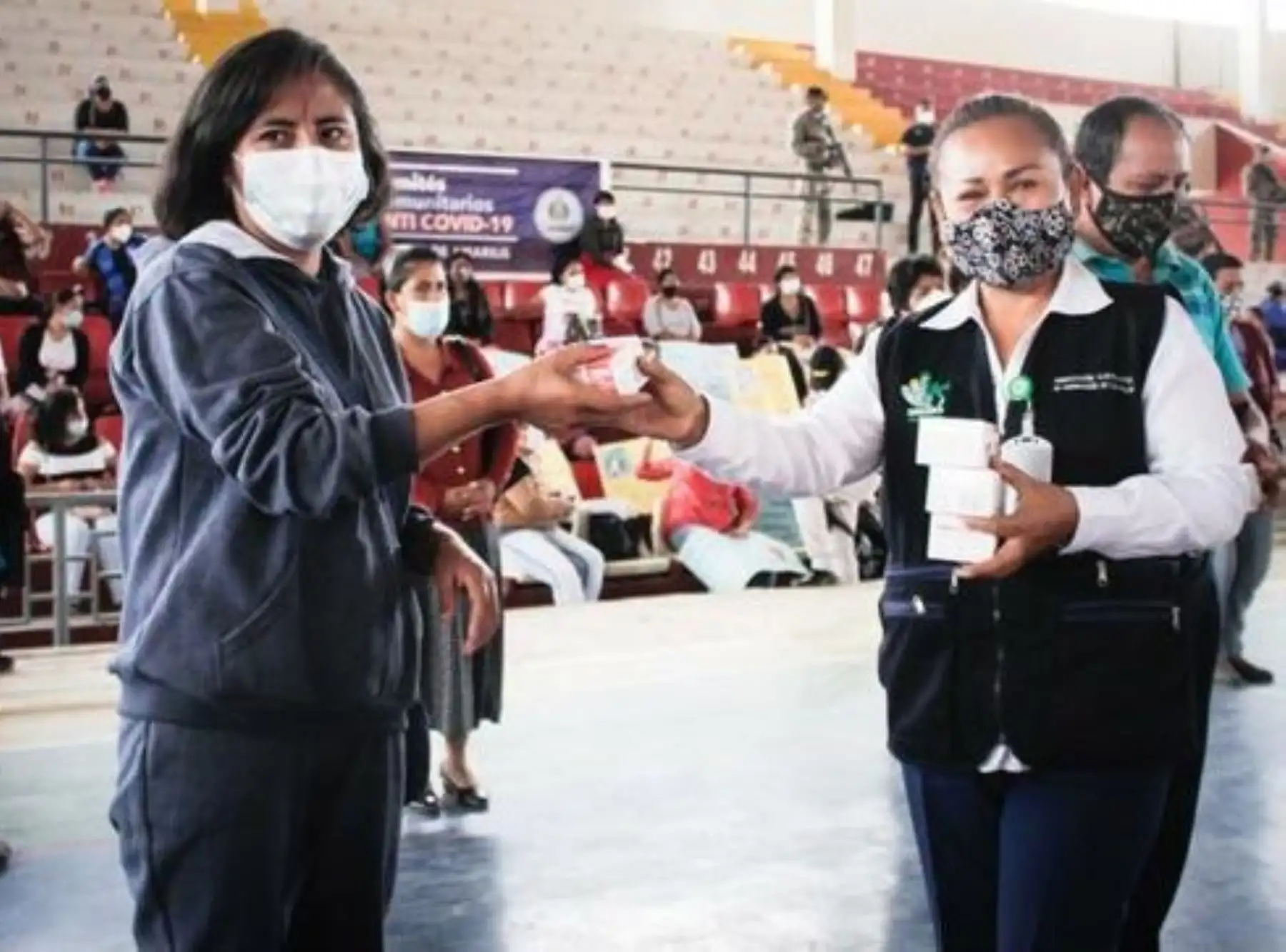 Minsa entregará pulsioxímetros y mascarillas comunitarias a comités anticovid de Huánuco.