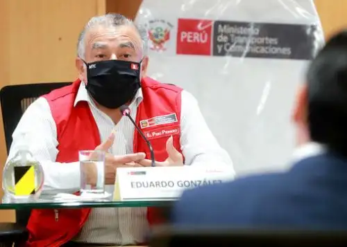 Ministro de Transportes, Eduardo González, recibió a fiscal que investiga arbitrajes a favor de Odebrecht.