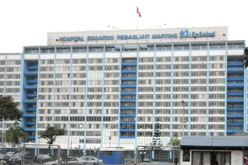 Fachada del edificio del Hospital Rebagliati de EsSalud  en Jesús María. Foto: ANDINA/Difusión