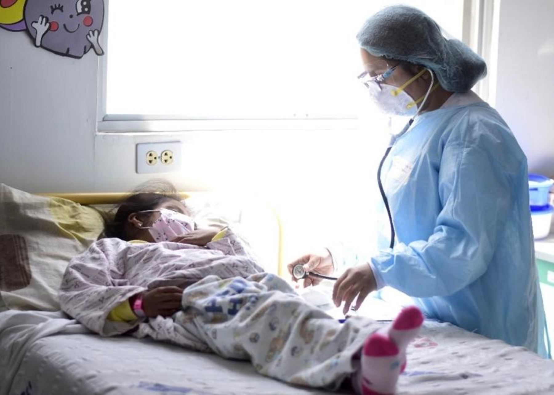 El Hospital Antonio Lorena de Cusco brindará tratamiento gratuito a niños con "huesos de cristal" a partir de este domingo 6 de diciembre.