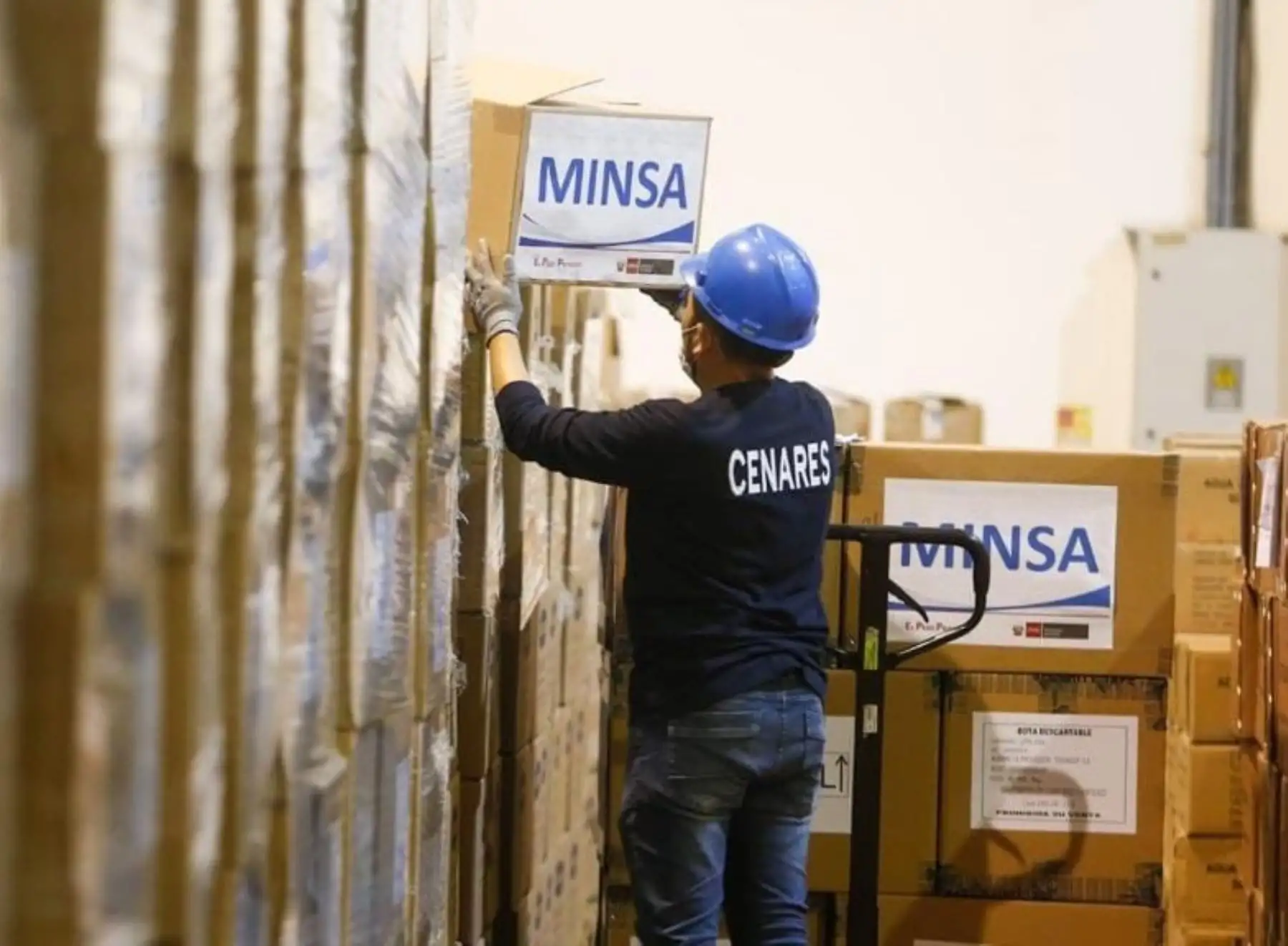 Regiones reciben más de 676 toneladas de suministros médicos para luchar contra el coronavirus (covid-19), destacó el Ministerio de Salud (Minsa).