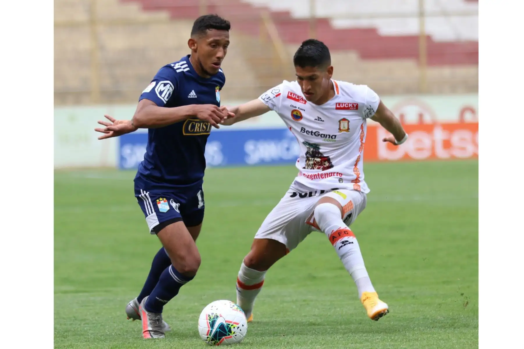Sporting Cristal empata 1 a 1 con Ayacucho FC, en partido  por la final de la Fase 2 de la Liga 1. Foto :ANDINA: Liga 1 Movistar