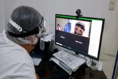 Para prevenir los contagios con el nuevo coronavirus entre los pacientes que acuden a hospital de Mollendo se dispuso la atención médica a través de teleconsultas. Foto: ANDINA/Difusión