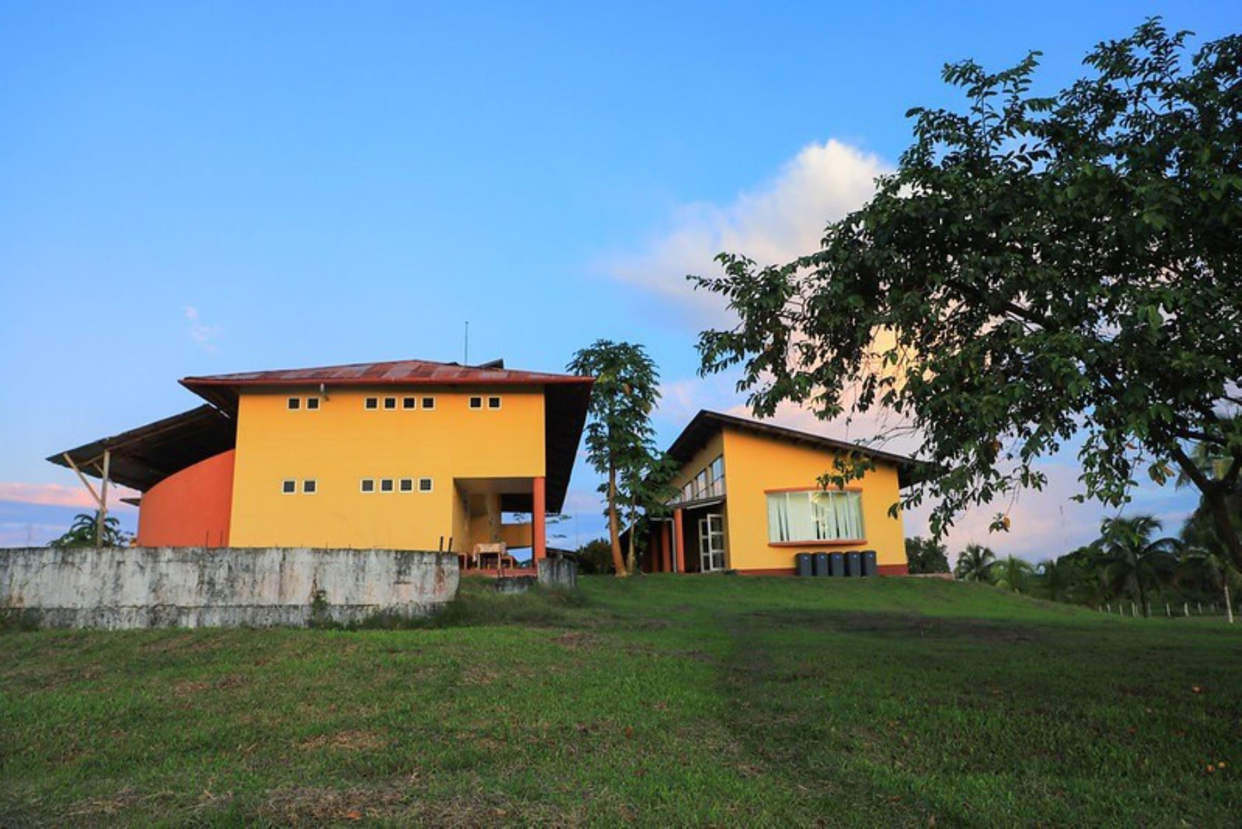 Casa residencial del centro acuícola Nuevo Horizonte de Iquitos, capital de la región Loreto. ANDINA/Difusión